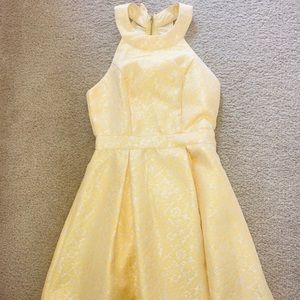 Beauty & The Best Dress